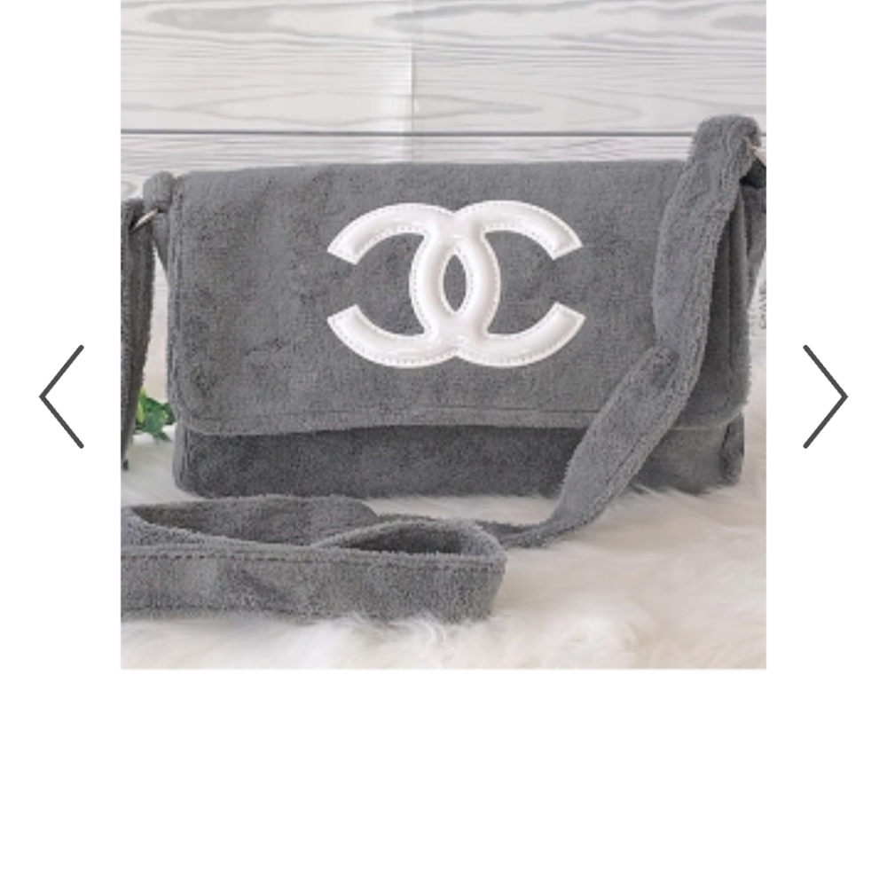 🩶🤍CHANEL Plush Gray Crossbody Bag with White Emblem, VIP Precision BAG.🩶💕